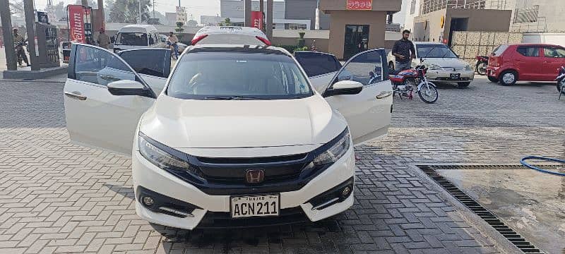 Honda Civic1.8 i-vtec Oriel  2021 1