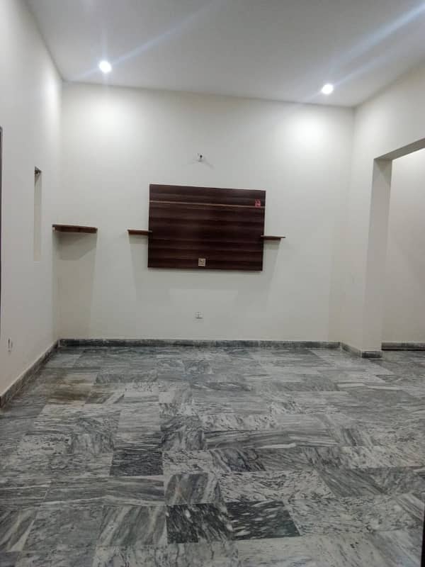 5 Marla Ground Portion 2 Bed Ali Park near Bhatta Chowk (without Owner) 0