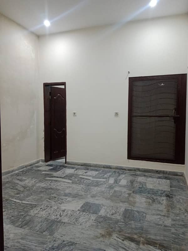 5 Marla Ground Portion 2 Bed Ali Park near Bhatta Chowk (without Owner) 4