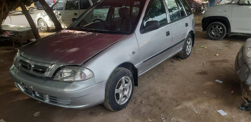 Suzuki Cultus VXL 2005 4