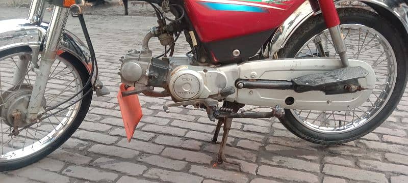 Honda CD 70 5