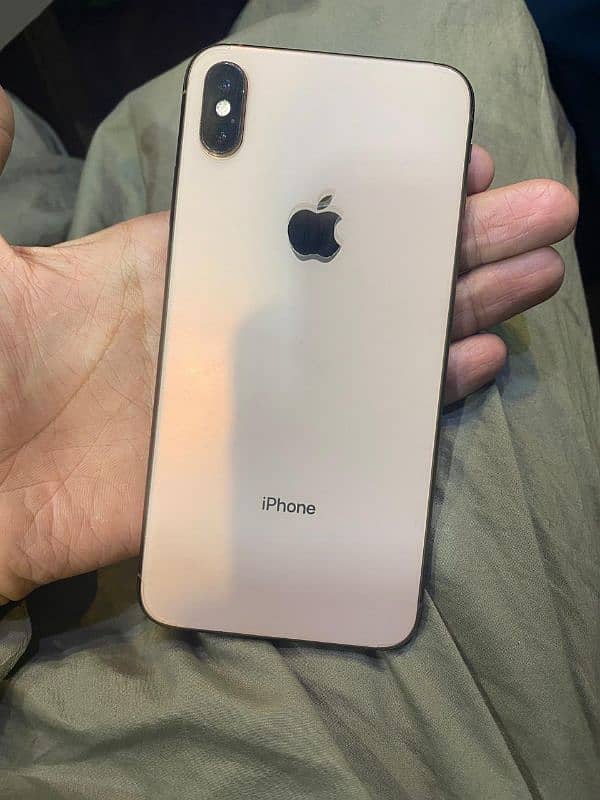 Apple iPhone XS Max 0