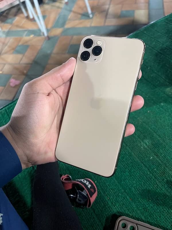 iphone 11pro max jv 256gb golden colour 1