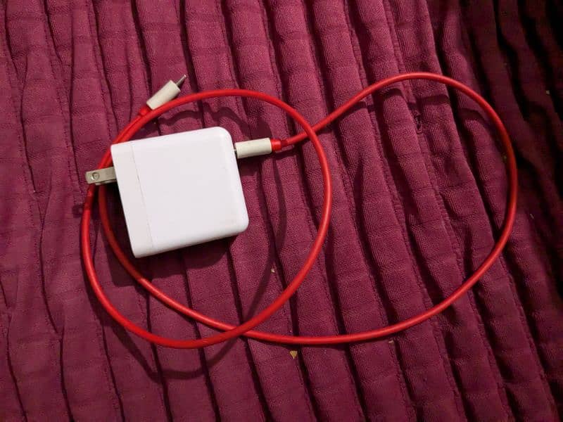 OnePlus 65W charger 2