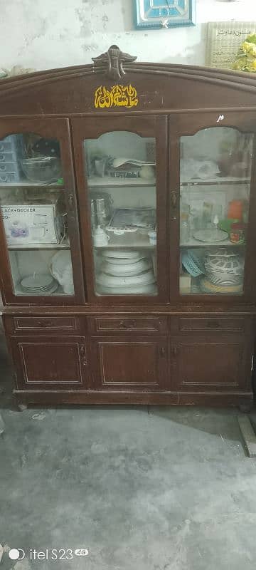 Showcase for sell 1