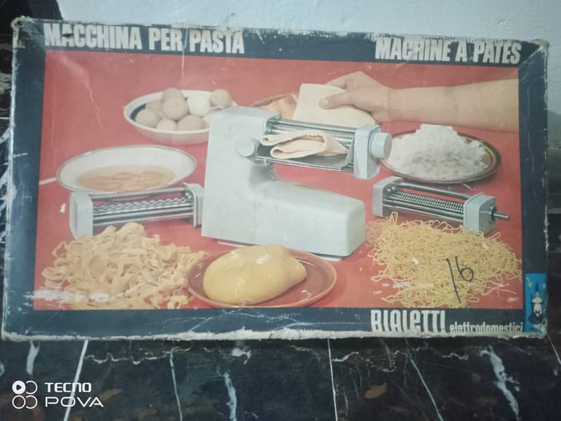 electric pasta maker 1