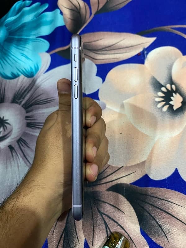 iPhone 11 non pta 64gb factory unlock 0