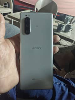 Sony Xperia 5