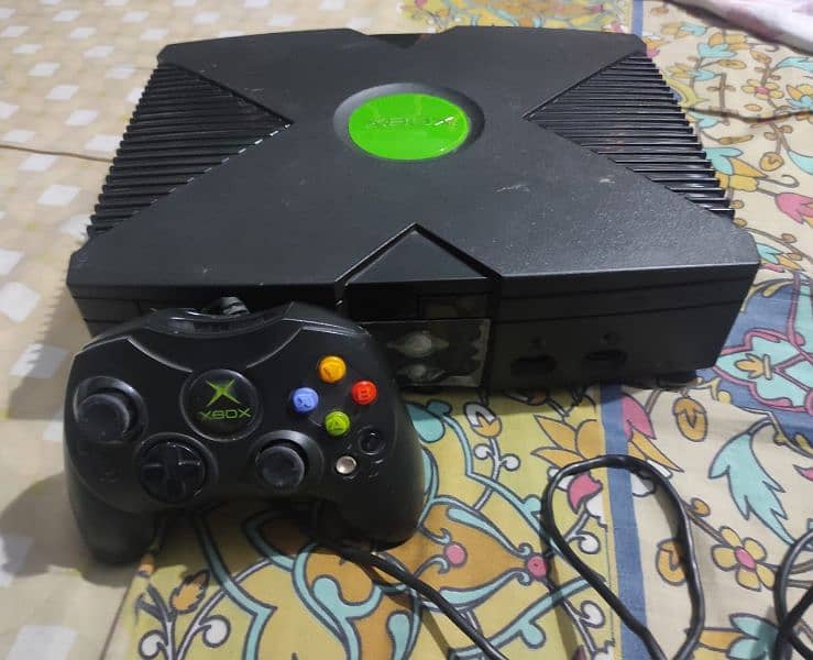 Original Xbox jailbreaked UAE imported 3