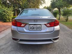 honda city aspire cvt 1.5 golden 2 digit reg no