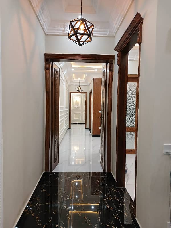 Beautiful Brand New 5 Marla House With 4 Bed For Sale Ali Park Near Bhatta Chowk 10