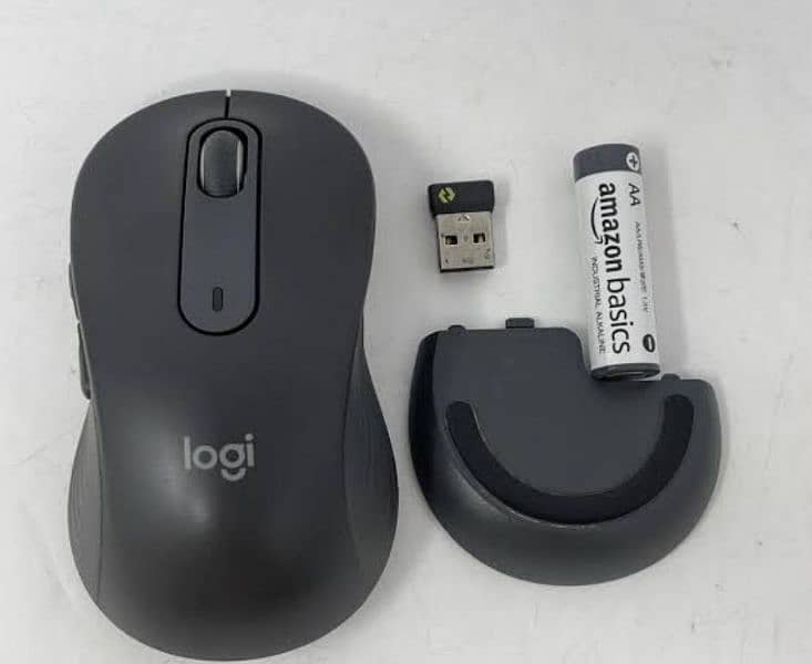 Logitech wireless mouse 1