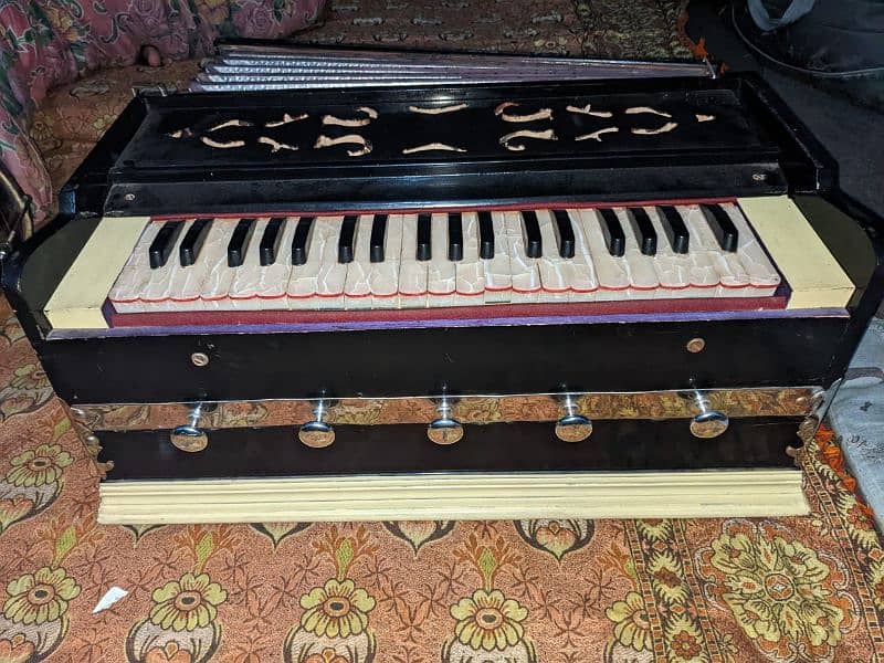 Harmonium 3