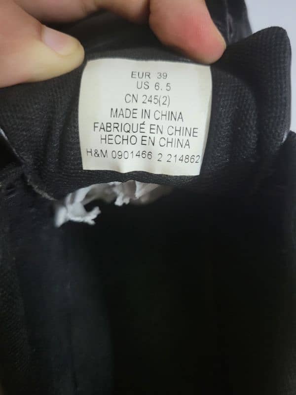 H&M shoes are available for sale 9