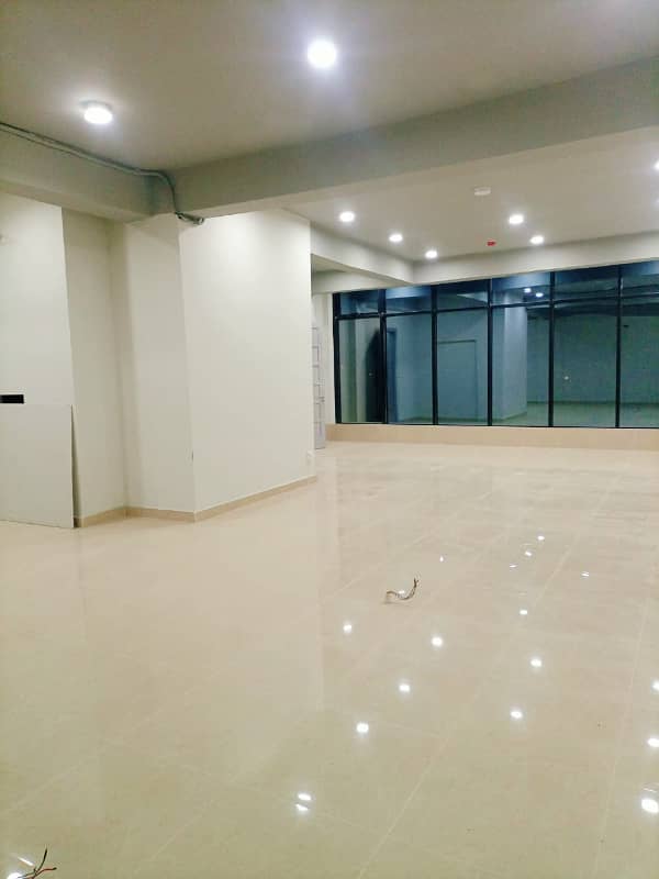 Office Space Available For Rent Gulberg Green Islamabad 1