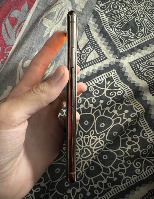 Iphone 11 pro PTA APRROVED 0