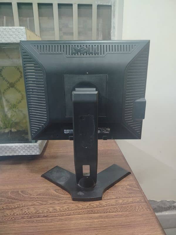 PC for sale | Dell optiplex 3010 | 17 inch Monitor 9