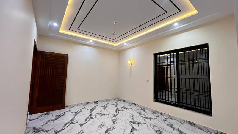 8 Marla Corner House For Sale Al Noor Garden Ph4 Near Civil Hosp Rd Bahawalpur 32