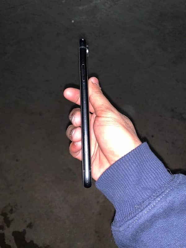 iphone xr 3