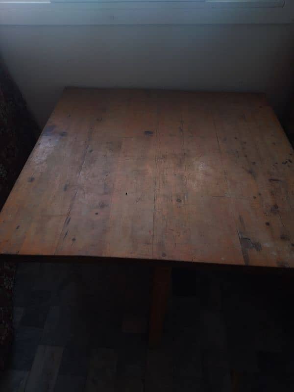 Orignal Diyar Wood Table 0