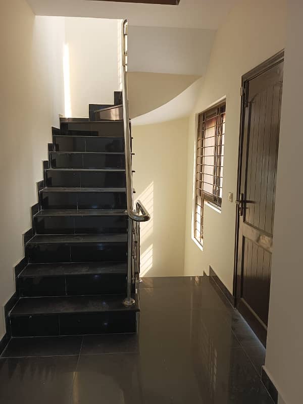 5 Marla Brand New House Available for Sale On Investor Rate in Bahria Town Lahore 3