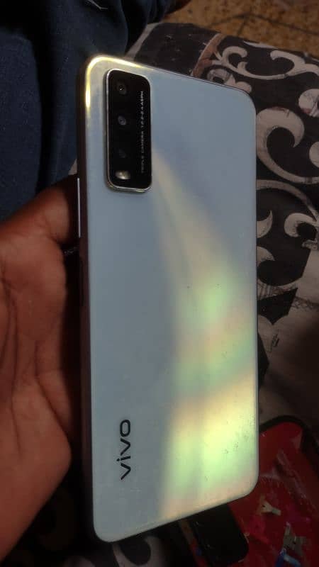 Vivo y 20 4