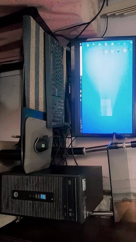 Gaming Desktop - Core i5, 8GB RAM, 4GB Graphics, Samsung Monitor 6