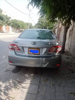 Toyota Corolla Altis 2012 SR with Sunroof