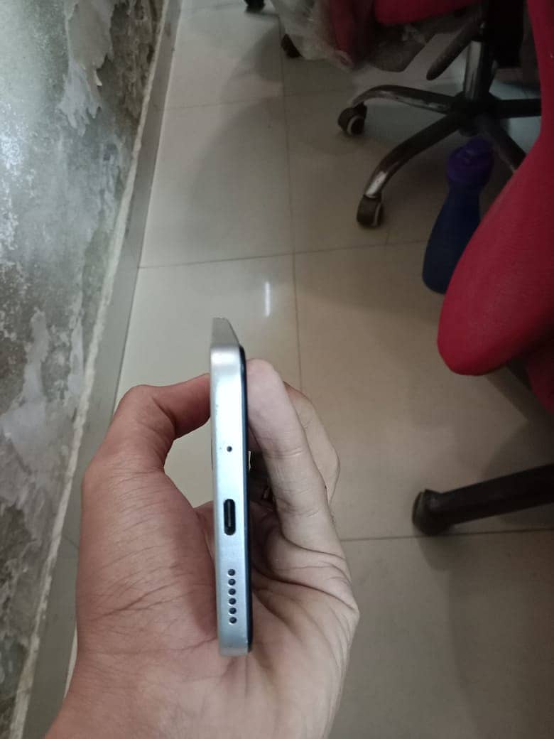 Redmi12 just like new 4