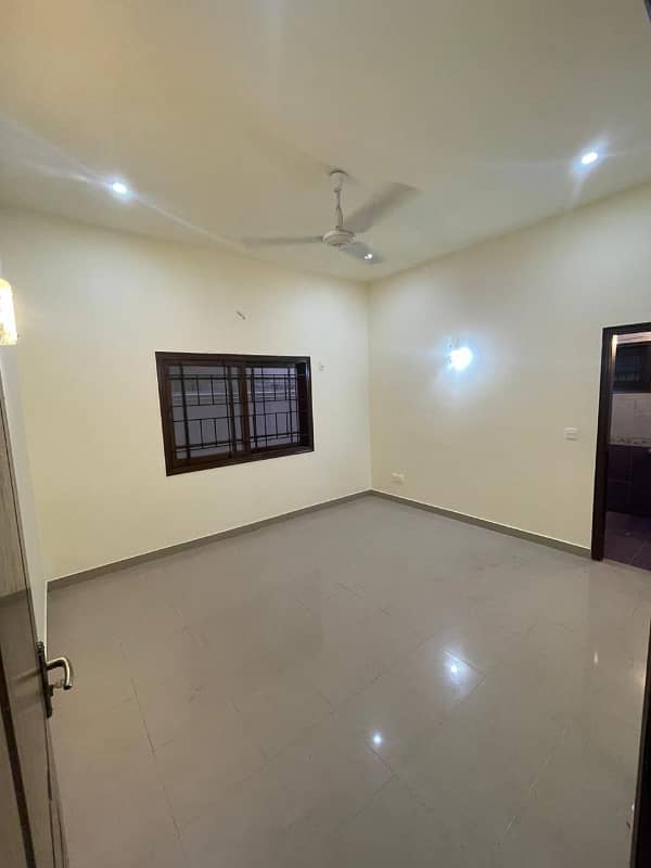 Ground Portion Available For Rent 3 Bed DD 1 Car Parking Available DHA Phase 4 0