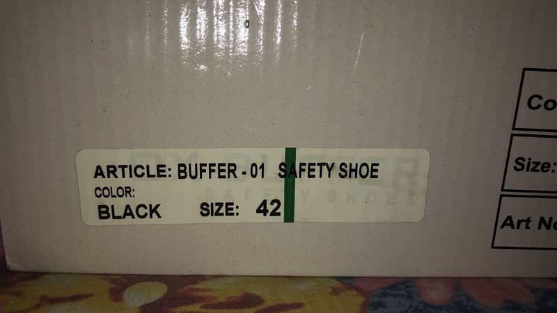 Brand new saftey shoes for sale 3