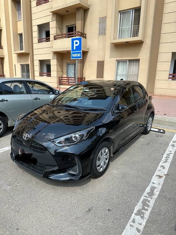 Toyota Yaris 2021 G variant push start, negotiable 2