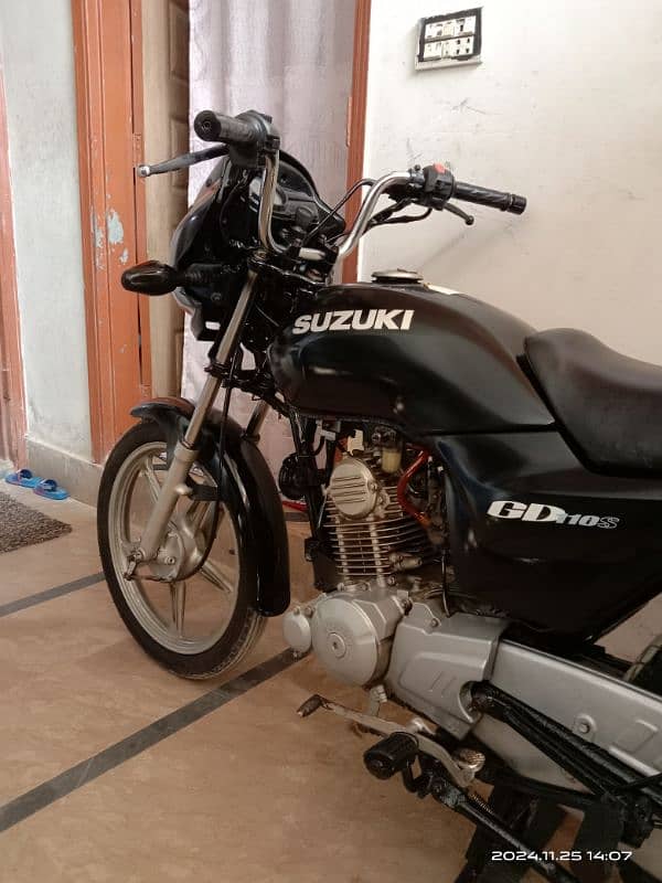 Suzuki GD 110s 13