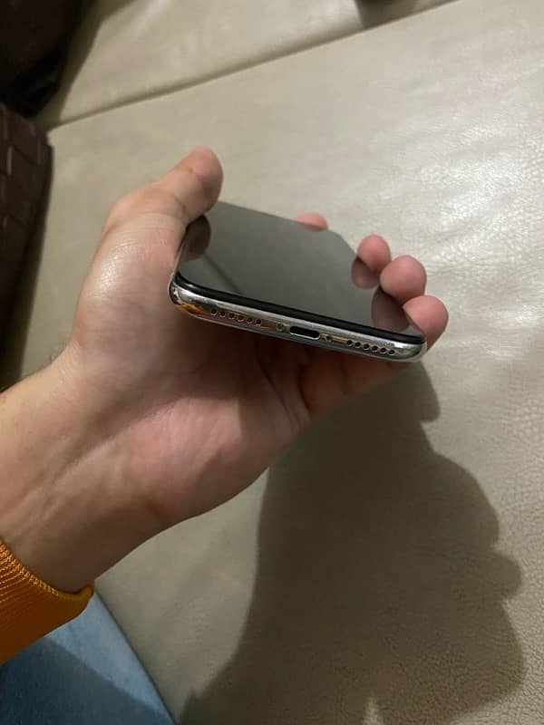 Iphone X 64GB Pta approved 5