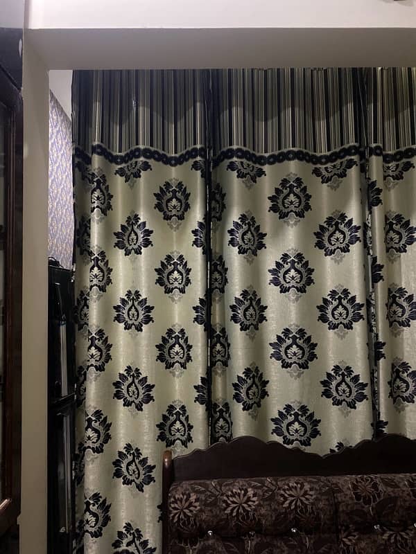 curtains 3