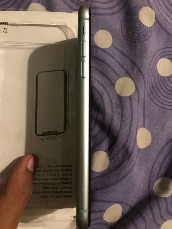 Iphone 11 64 gb non pta 10/9 3