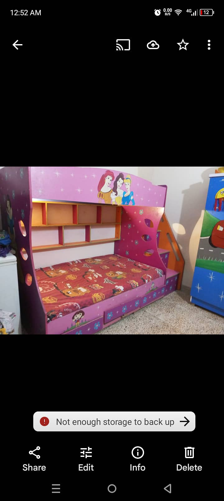 Bunk bed without matress or almari 0