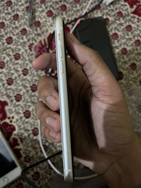 Iphone 11 non pta 3