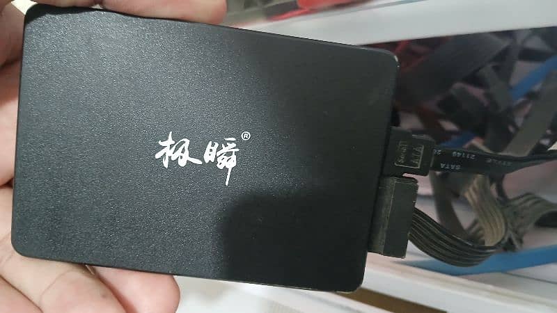 512gb ssd available for sale 0