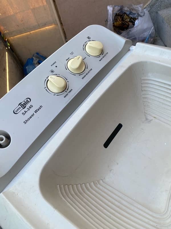 washing machine in very good condition  for sale 9