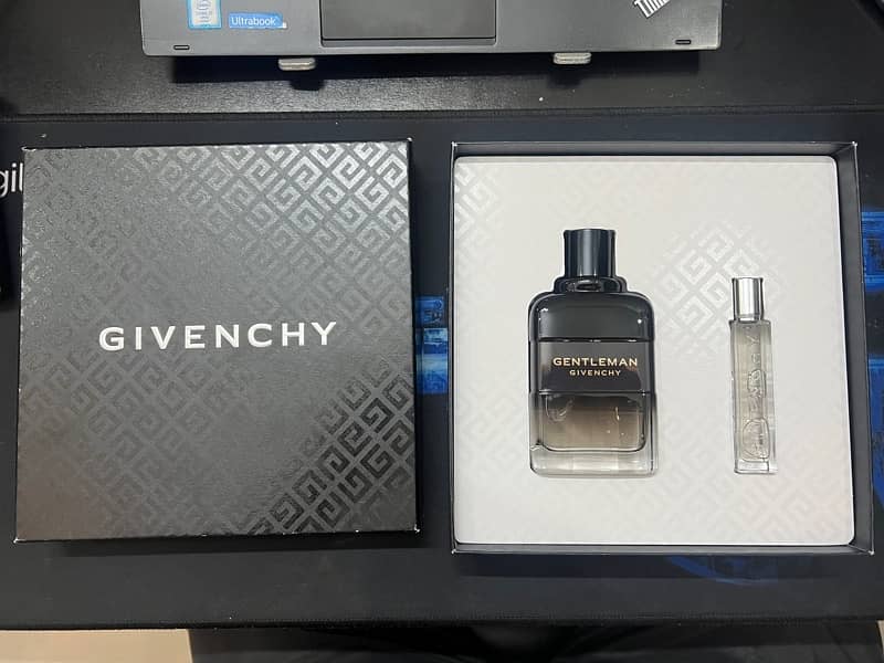 Givenchy Gentlemen Boise EDP Giftbox Perfume 100ml + 12.5ml 0