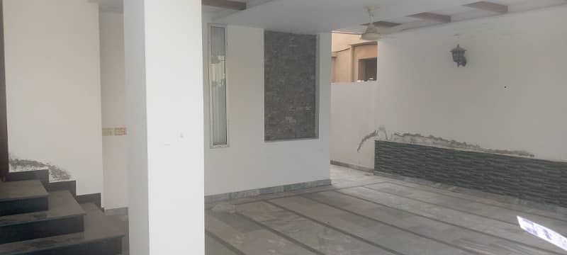 1 Kanal House Available for Rent in Jasmine Block Bahria Town Lahore 5