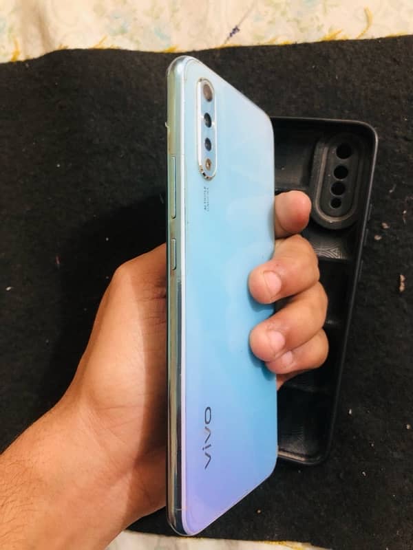 Vivo S1 6