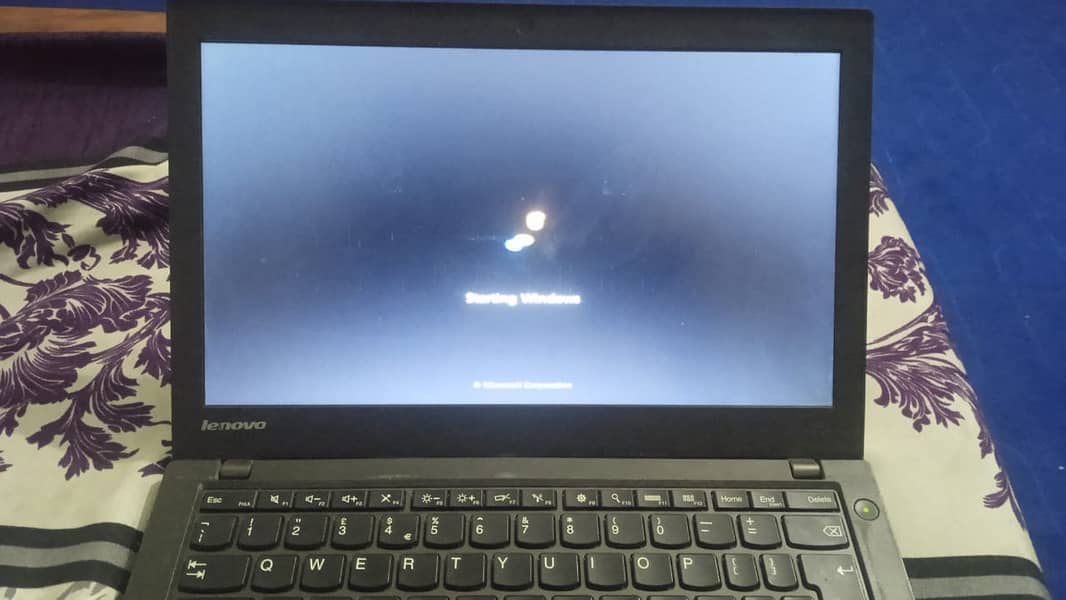 LENOVO THINKPAD  I5 4thGENERATION 4GB RAM 510GB SSD 3