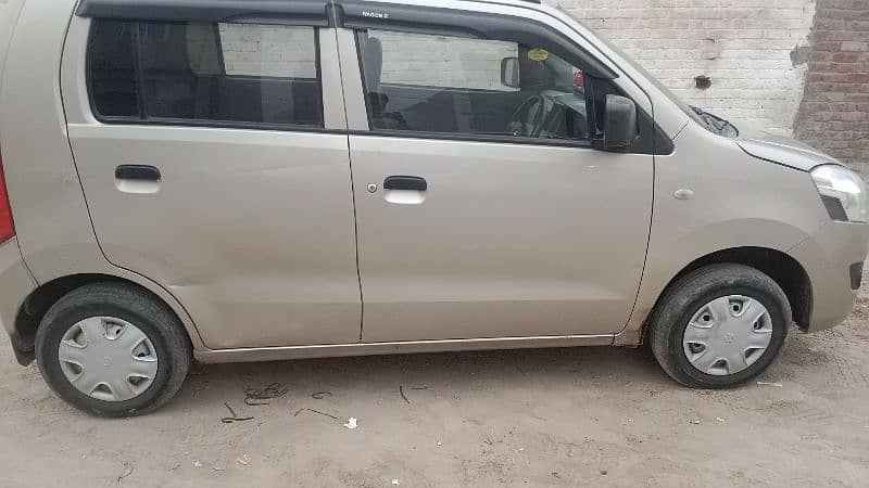 Suzuki Wagon R 2017 totally janion 8