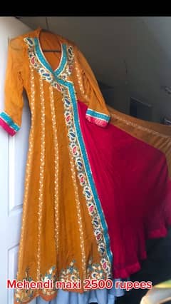 mehndi k liye maxi