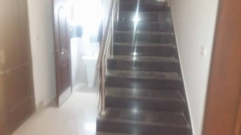 12 Marla 4 Bed House For Sale In Askari 11 Lahore 33