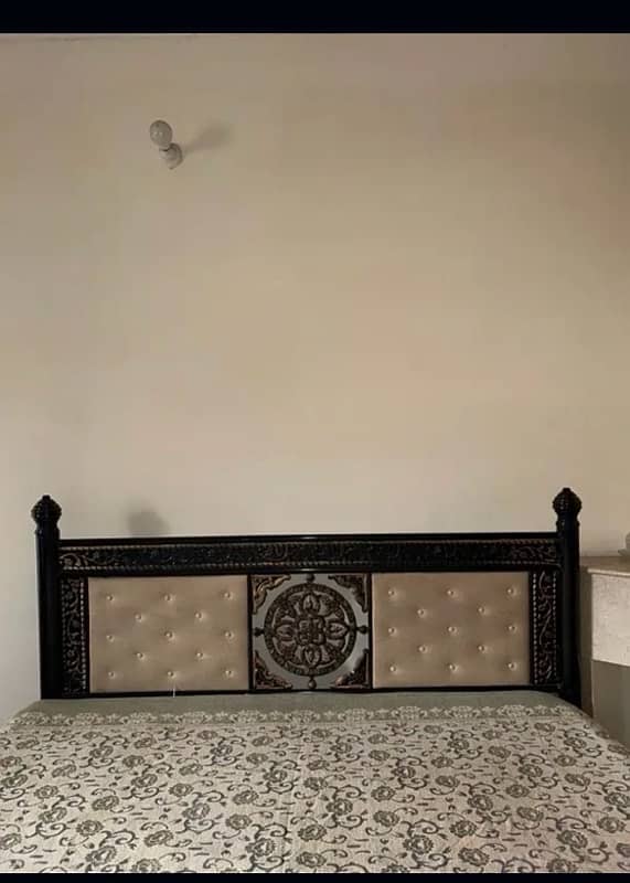 king size bed with mattress 2