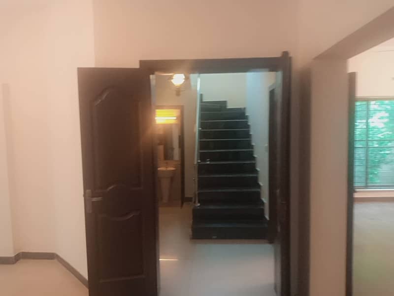 10 Marla 3 Bed House For Sale In Askari 11 Lahore 7