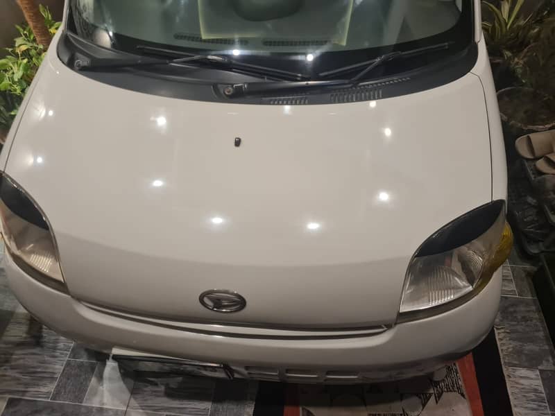 Daihatsu Esse 2013 5